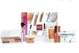 No7 Beauty Vault - Limited Edition 9 Piece Set