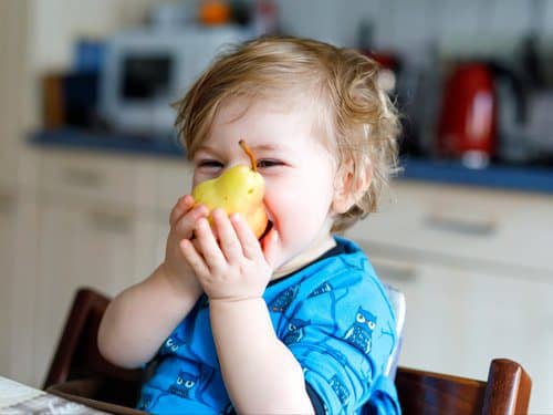 The NHS Healthy Start card allows families to buy food and milk for children. (Photo: AdobeStock)