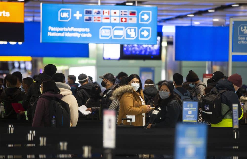 Travellers faced queues of up to three hours (Photo: Getty Images)