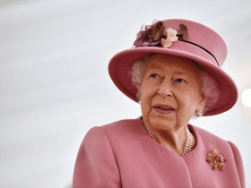 Gavin Williamson has branded the move to take down the Queen's portrait as absurd (WPA Pool/Getty)