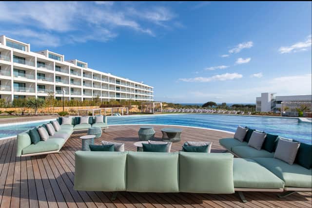W Algarve’s Wet Deck serves up poolside delights for all the family (image: Marriott International, Inc.)