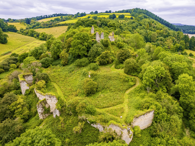 Castle for sale UK: 956-year-old fortress used by Kings and Queens hits the market - but there’s a catch 