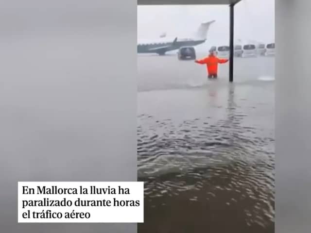 Mallorca airport flooding sees high flood water on runway.