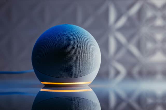 Expert reveals why we shouldn't rely on voice assistants for medical advice. (Photo: Pexels, Jonathan Borba)