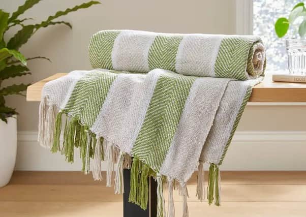 There are some really nice throws in the sale, too