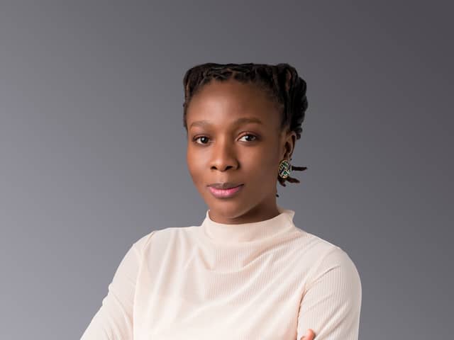 Fisayo Thompson's documentary Walking Through Walls, follows her journey to get an endometriosis diagnosis.