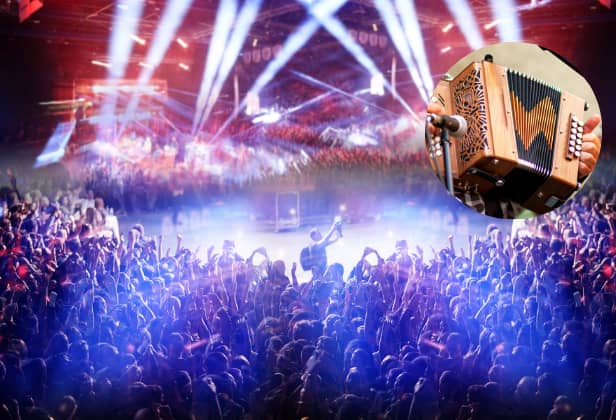 Learn more about 'The Accordion Method' and what else you should do if you find yourself in a crowd crush at one of this year's many concerts and festivals.