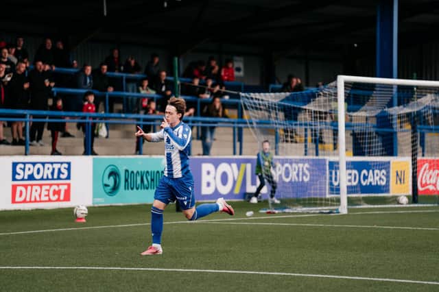 Jay Henderson scored a fine goal the last time the two teams met, at the Showgrounds back in September.