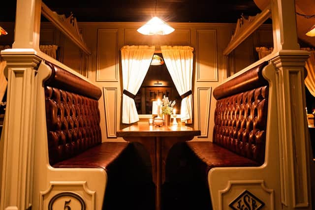 The booths at the Railway Tavern is a throwback to the old carriages on the old Londonderry & Lough Swilly Railway Company.