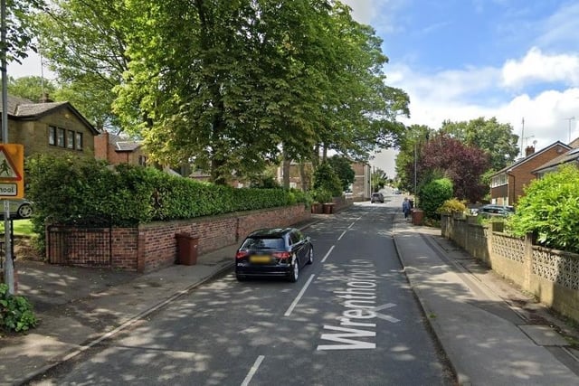 The average property price in Wrenthorpe and Kirkhamgate was £210,000.