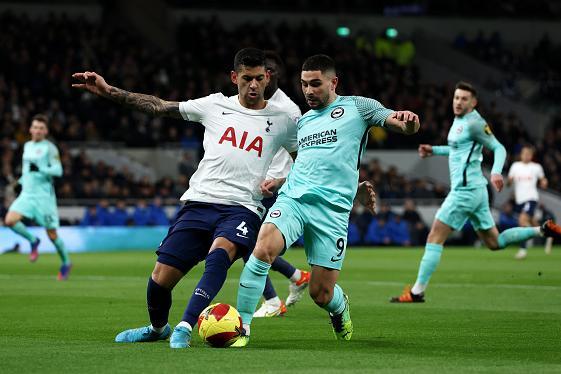 Sliced an effort on the turn wide in the first half and then scuffed a second half chance when through one on one with Lloris.