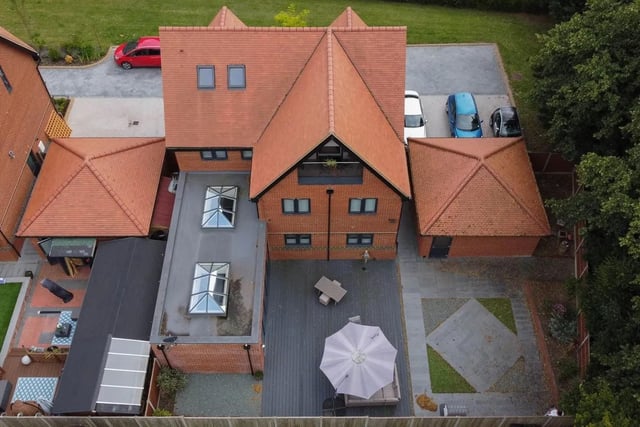Five bedroom detached family home for sale in Memorial Way, Peterborough.