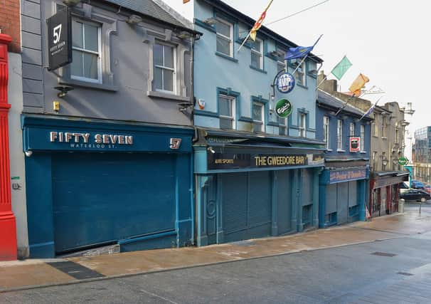 Pubs on Waterloo Street closed. DER1220GS - 014