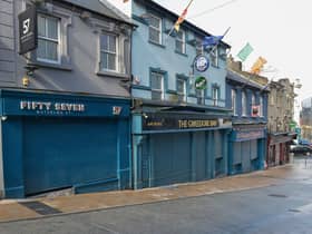 Pubs on Waterloo Street closed. DER1220GS - 014