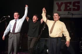 PACEMAKER BELFAST 19/05/98 Unionist leader David Trimble, SDLP leader John Hume and Bono and U2 pictured together on stage at the Waterfront hall in Belfast this evening for a concert to promote a YES vote in the referendum on Friday