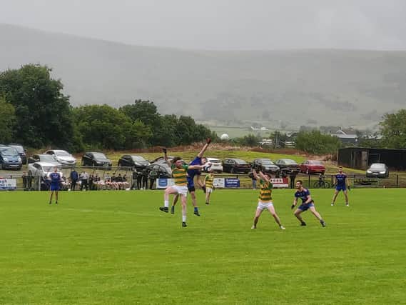 Midfield action from O'Cahan Park where Steelstown easily accounted for an out of sorts Glenullin side.