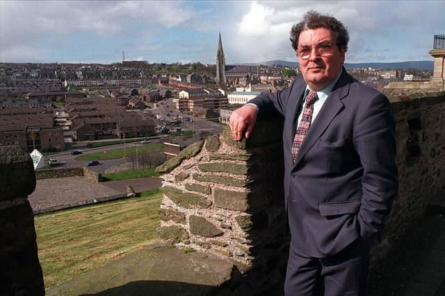 1998... John Hume pictured on the Walls of Derry.