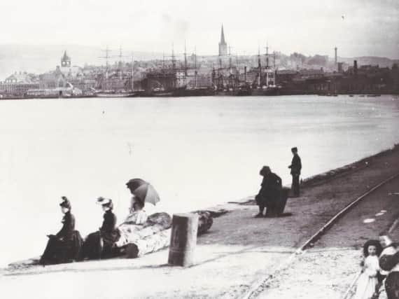 Derry in the rare oul times.