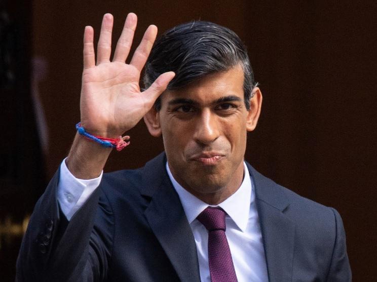 Rishi Sunak extends furlough scheme for Derry workers to ...