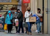 Shoppers in Derry’s city centre on Wednesday afternoon last.  Photo: George Sweeney  DER2047GS - 003