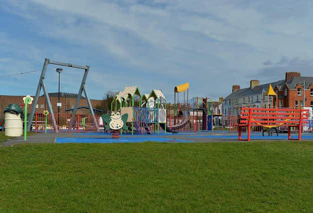 The popular children’s play park at Buncrana’s shorefront deserted due to COVID – 19 restrictions earlier this year.  DER1320GS - 006