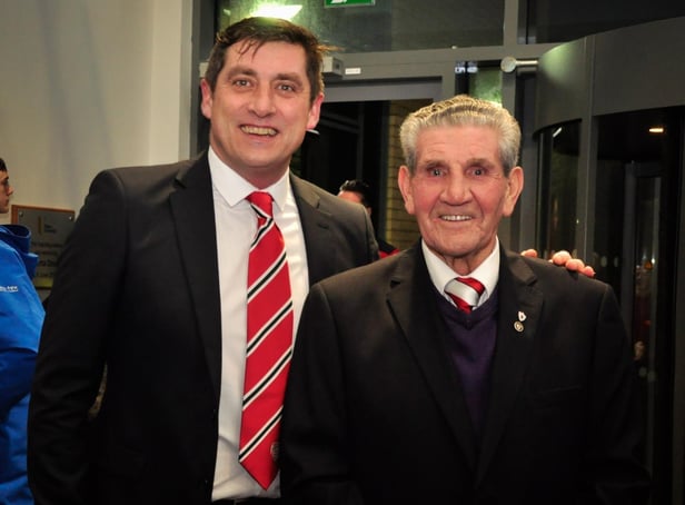 Derry City manager Declan Devine with the late, great Willie Curran who passed away on Sunday.