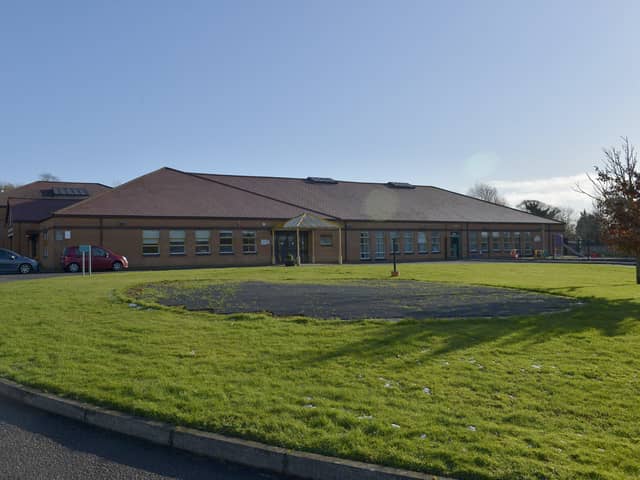 Ardnashee College, Derry. DER0718GS012