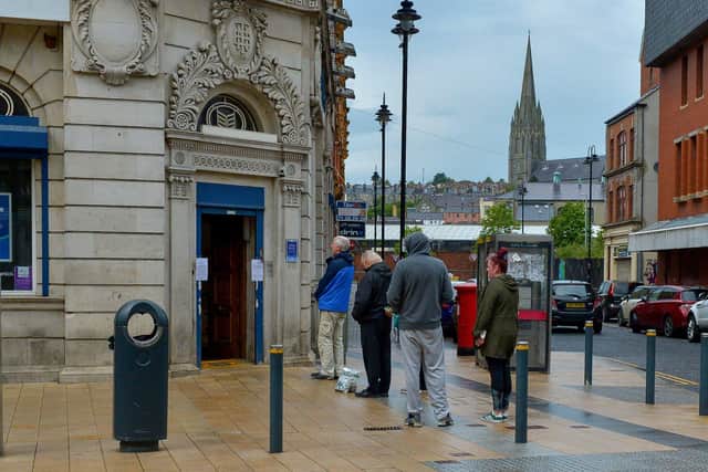 The Bank of Ireland on Strand Road is among those to close. DER2420GS – 024
