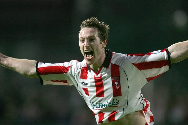 Played 326 during more than a decade with Derry from 2004 to 2014. He was part of the famous 2006 UEFA European Cup run. A former captain, Molloy won two FAI Cups (2006 and 2012), a First Division title (2010) and five League Cups (2005,06,07,08 and 2011).