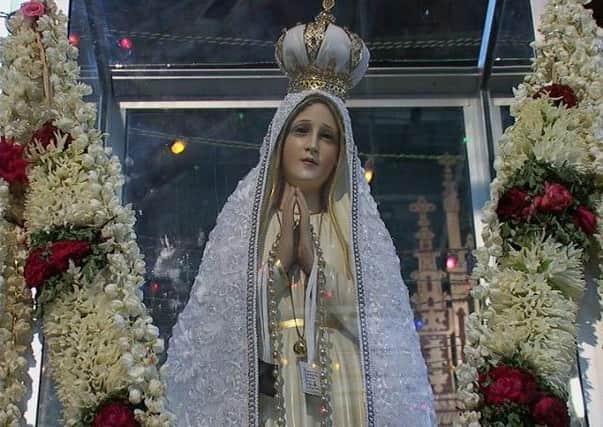 Our Lady of Fatima International Pilgrim Statue (via Our Lady of Fatima at Flikr.com)