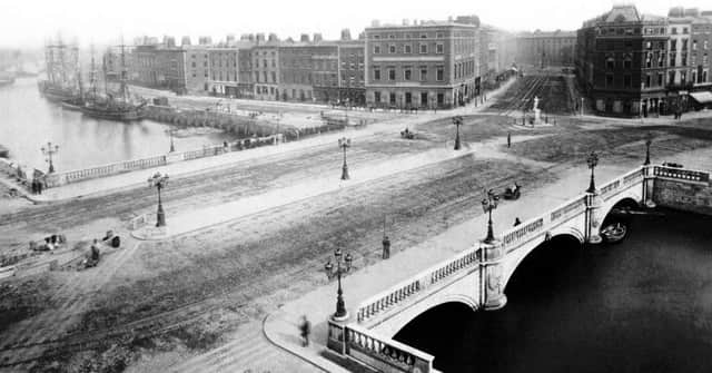 1880... The newly constructed O'Connell Bridge as viewed from Bachelors Walk.