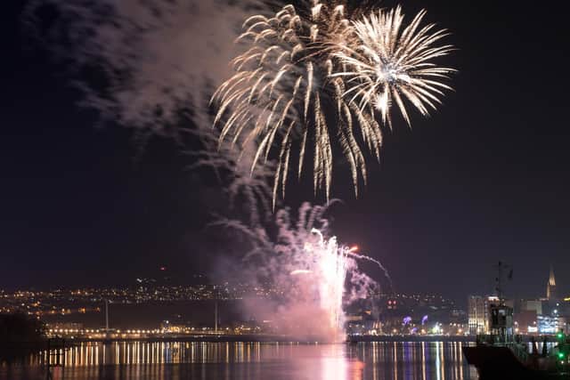 2018: The fireworks display over the River Foyle in Derry. Picture Martin McKeown. Inpresspics.com. 31.10.18