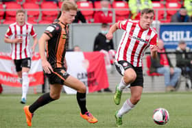 Derry City's Joe Thomson has signed a new two year deal with the club.