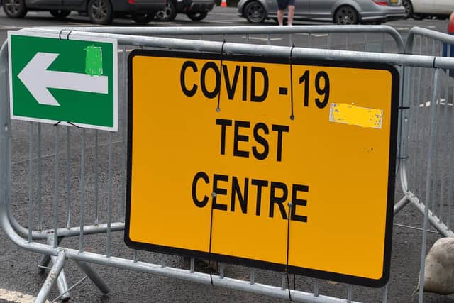 Sign for Covid â€“ 19 Test Centre at the Templemore Sports Complex. DER2152GS â€“ 001