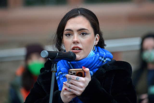Sophia McFeely, Alliance for Choice Derry, speaking at the vigil for Ashling Murphy held at the Guildhall Steps on Friday afternoon. Photo: George Sweeney. DER2202GS – 089
