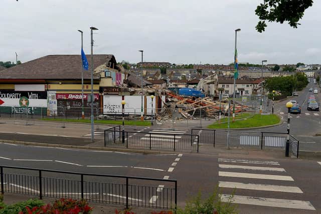 Derry’s most iconic pub, the Bogside Inn in Meenan Square, was demolished on Saturday morning to make way for a new £11m redevelopment project. Photo: George Sweeney. DER2127GS – 025
