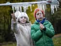 Avoid a burrr-st pipe. Sophie and Lucas see the damage ice can do to a pipe.