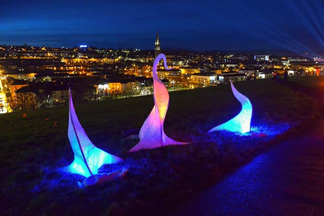 Derry’s Illuminate Festival Island of Derry on the city walls overlooking the Bogside.  DER2207GS – 015