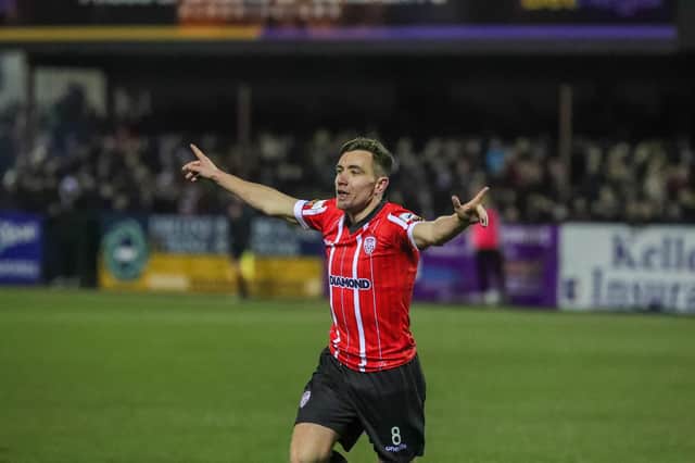 Derry City midfielder Joe Thomson celebrates his equalising goal just before half-time at Oriel Park. Photograph by Kevin Moore. (Maiden City Images)