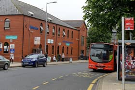 Ulsterbus, Translink, Foyle Street Station. DER2126GS - 045