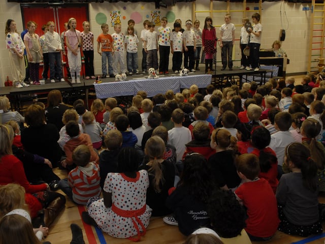 Children and staff taking part in the 'Show Your Spots' day held at Lisnagelvin Primary School on Friday to raise money for BBC Children in Need. INLS4710-170KM