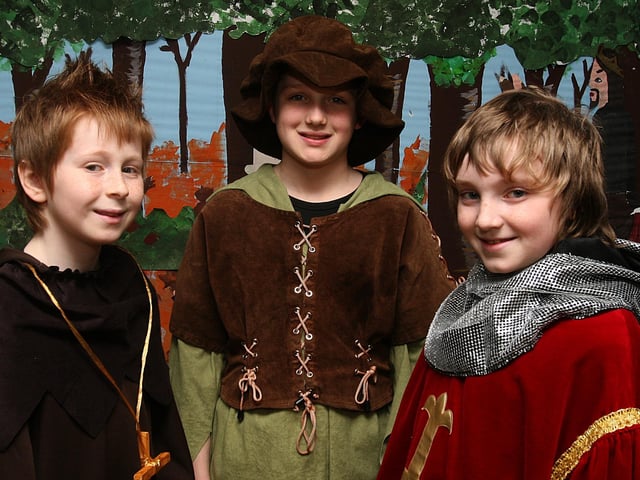 Pupils who played principal roles in the school play ‘Hoodwinked’, put on by pupils at Lisnagelvin Primary School.  From left are Luke Scott, ‘Friar Tuck, Patrick Leeson, ‘Sheriff’s Deputy’ and Stephen McCarter, ‘King Richard’.  (2103T11).