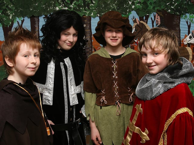 Pupils who played principal roles in the school play ‘Hoodwinked’, put on by pupils at Lisnagelvin Primary School.  From left are Luke Scott, ‘Friar Tuck, Michal Gardiner, ‘The Sheriff’, Patrick Leeson, ‘Sheriff’s Deputy’ and Stephen McCarter, ‘King Richard’. LS13-519MT.