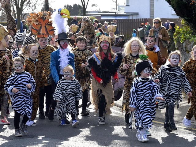 Children from the local Studio 47 dressed in costume for the Buncrana St Patrick’s Day parade. DER1219GS-