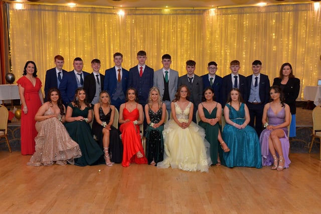 Miss Edel Mallon and Miss Tanya Morrison pictured with 6B students at the Crana College Formal held in the Inishowen Gateway Hotel on Wednesday evening last.  Photo: George Sweeney.  DER2211GS – 040