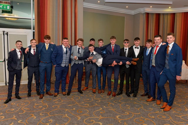 Students form 6C enjoying the Crana College Formal held in the Inishowen Gateway Hotel on Wednesday evening last.  Photo: George Sweeney.  DER2211GS – 042