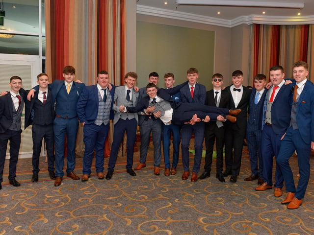 Students form 6C enjoying the Crana College Formal held in the Inishowen Gateway Hotel on Wednesday evening last. Photo: George Sweeney. DER2211GS – 042