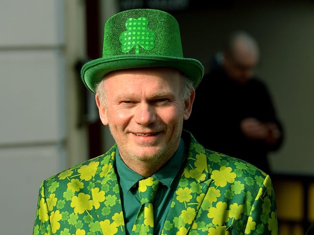 Joe Barber suitably dressed for the St Patrick’s Day parade. Photo: George Sweeney / Derry Journal. DER2211GS – 110