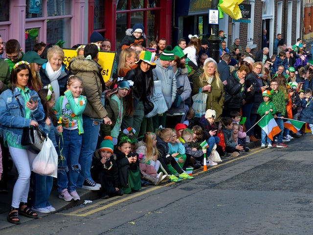 Spectators at the St Patrick’s Day parade. Photo: George Sweeney / Derry Journal. DER2211GS – 115