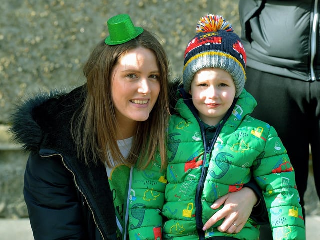 Aslinn O’Carroll with 3 year-old Mason at the St Patrick’s Day parade. Photo: George Sweeney / Derry Journal. DER2211GS – 108